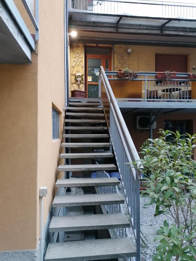 Airport Stop Guest house *